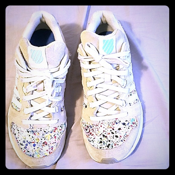 cute casual tennis shoes